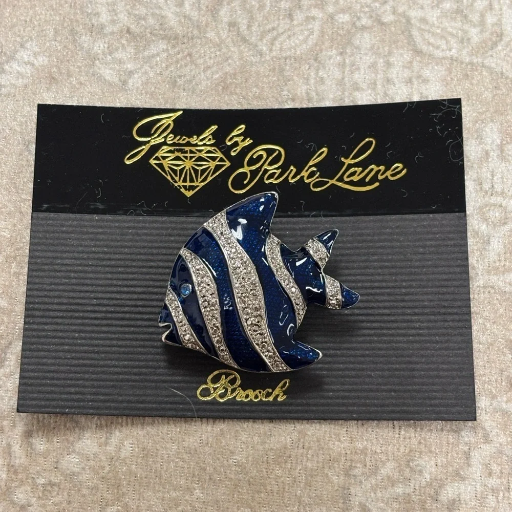 Brand New Park Lane Blue & Silver Tone Crystal Angelfish Brooch Pin Tropical